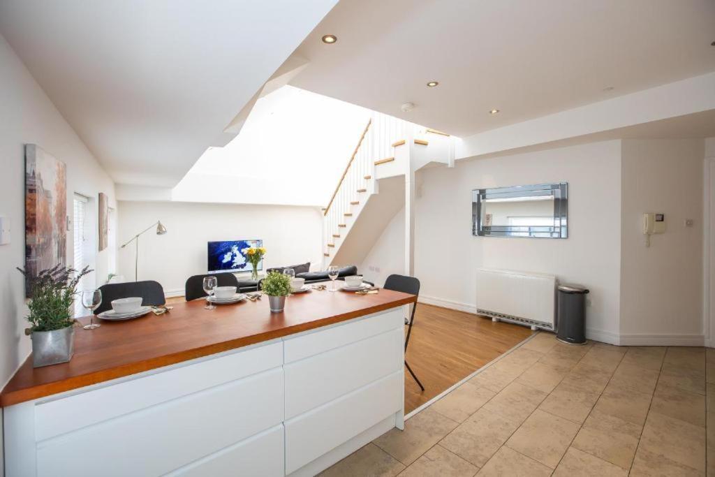 Grafton Street District Apartments Дублин Экстерьер фото